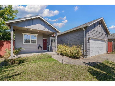 Tiny photo for 158 Canary Ave, Creswell, OR 97426 (MLS # 578614454)