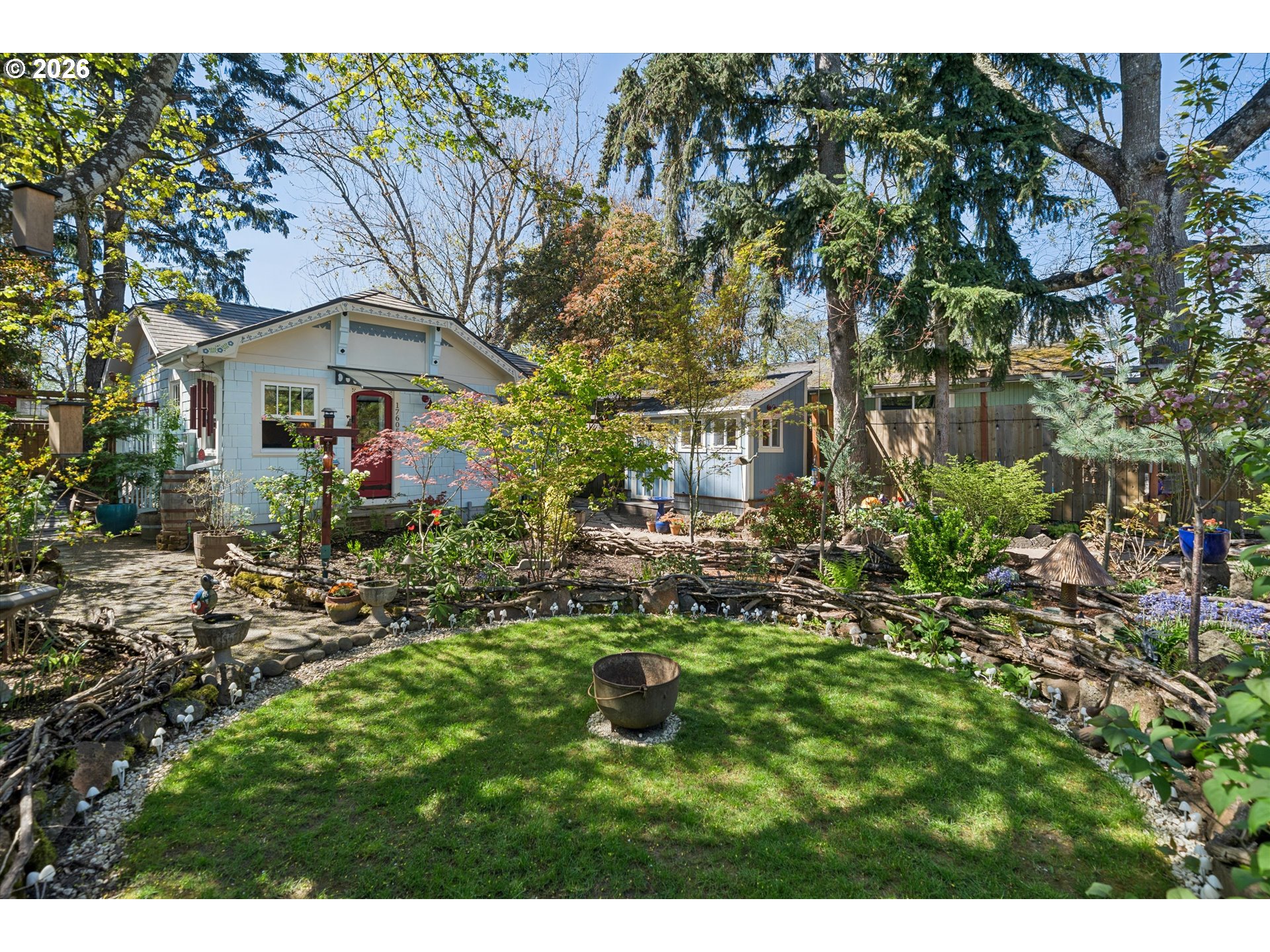 17605 SE PORTLAND AVE