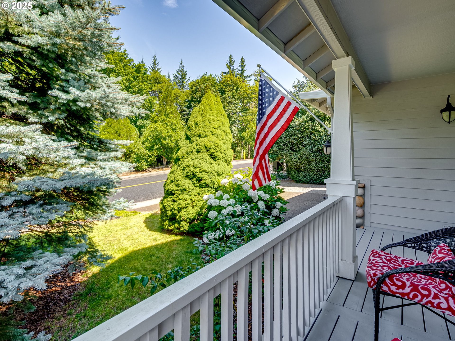 756 SUNSET RIDGE DR