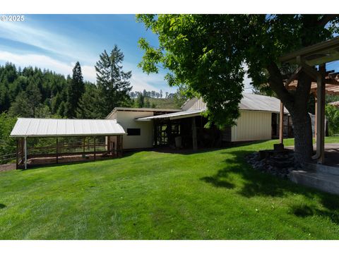 Tiny photo for 77690 Brock Rd, Oakridge, OR 97463 (MLS # 203141613)