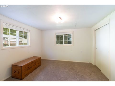 Tiny photo for 77690 Brock Rd, Oakridge, OR 97463 (MLS # 203141613)