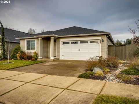 A home in Estacada