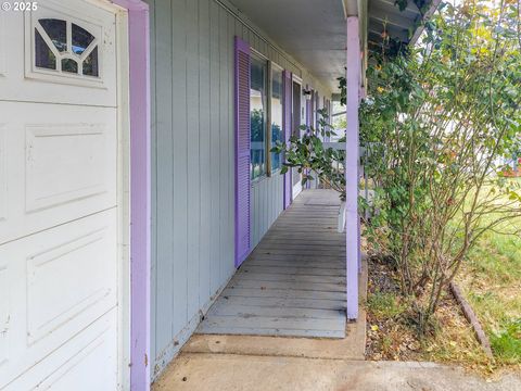 A home in Myrtle Creek