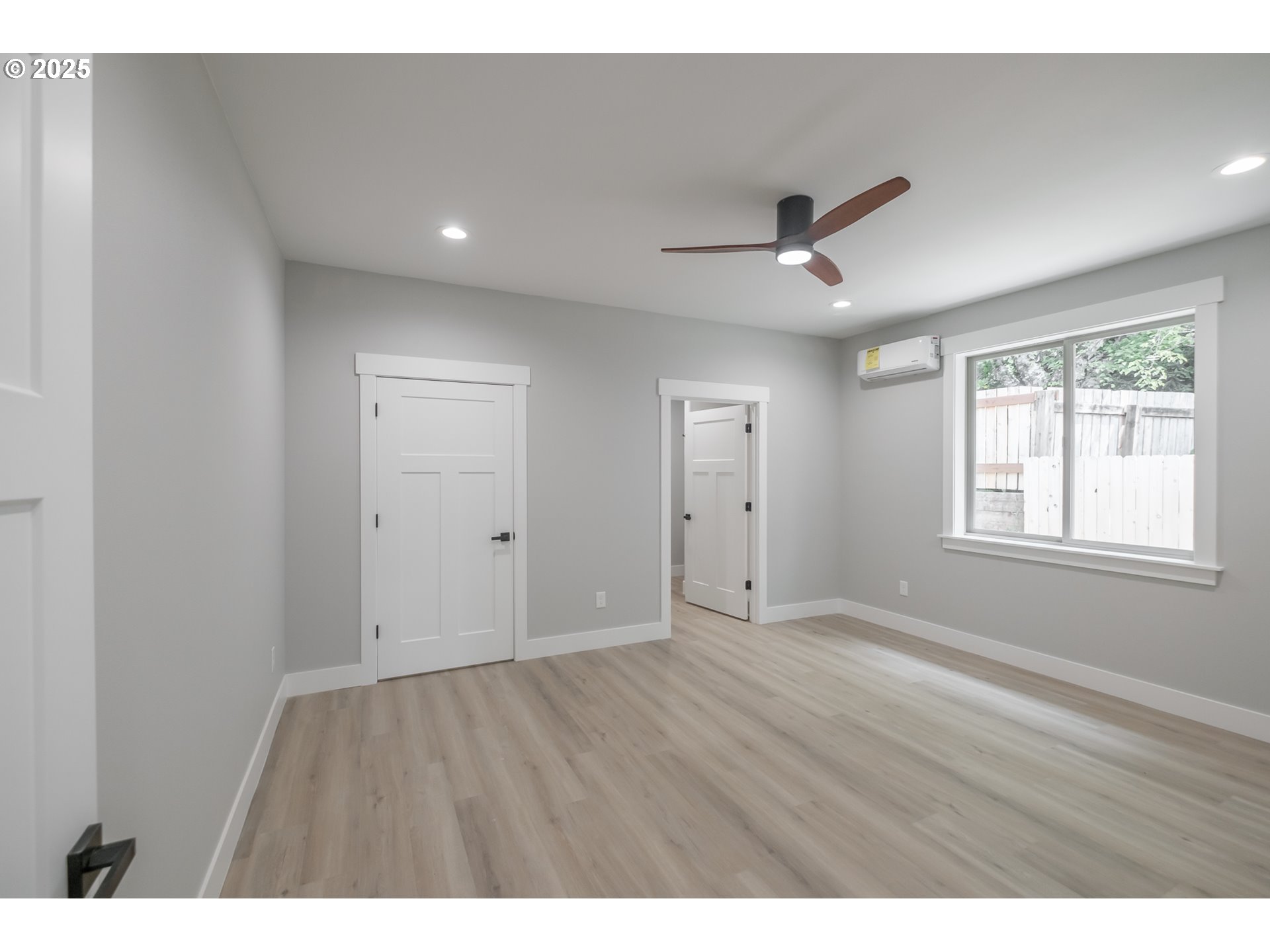 Gleneden Beach, Oregon 97388, United States, 4 Bedrooms Bedrooms, ,3 BathroomsBathrooms,Residential,Active,156642