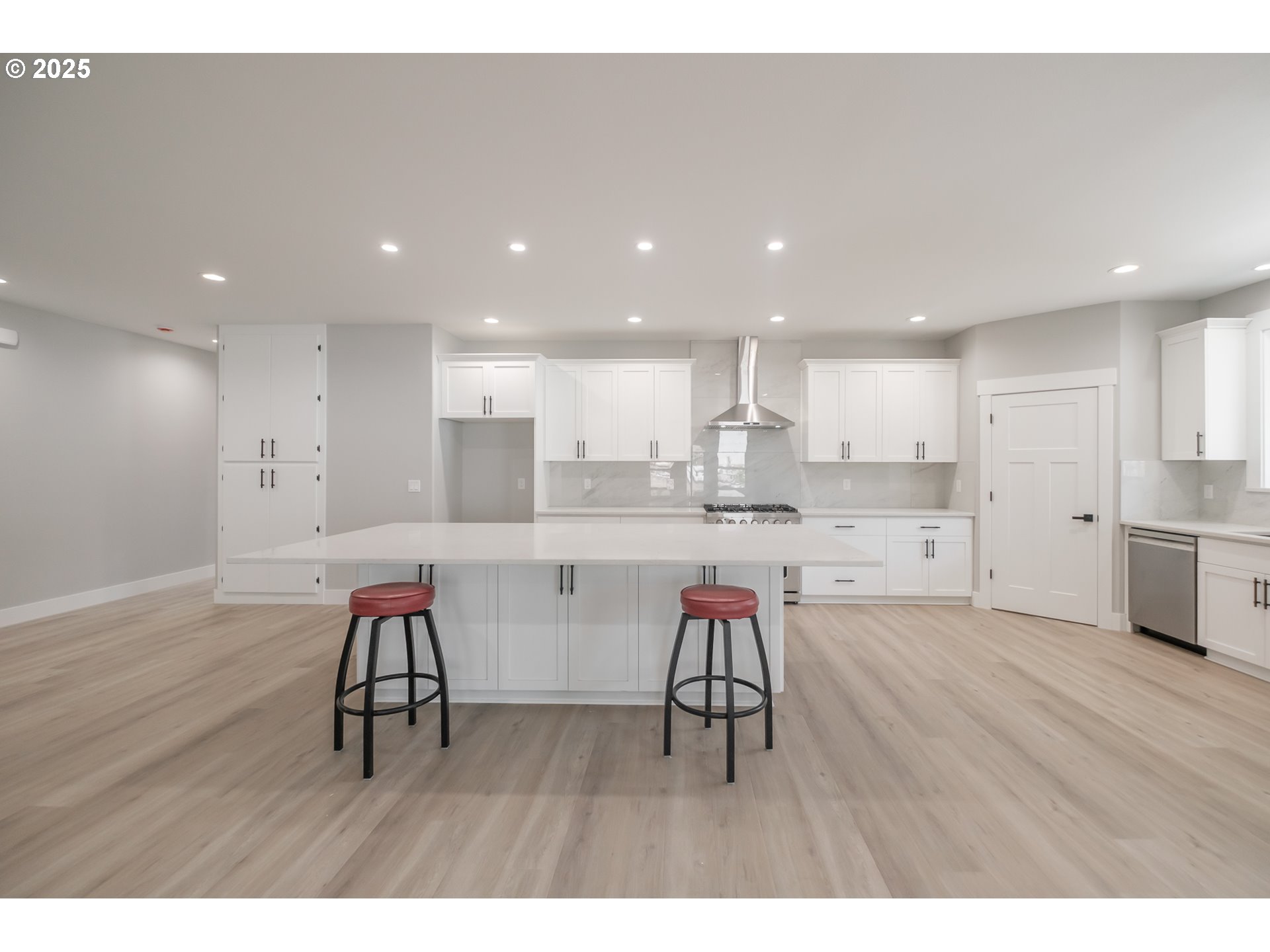 Gleneden Beach, Oregon 97388, United States, 4 Bedrooms Bedrooms, ,3 BathroomsBathrooms,Residential,Active,156642