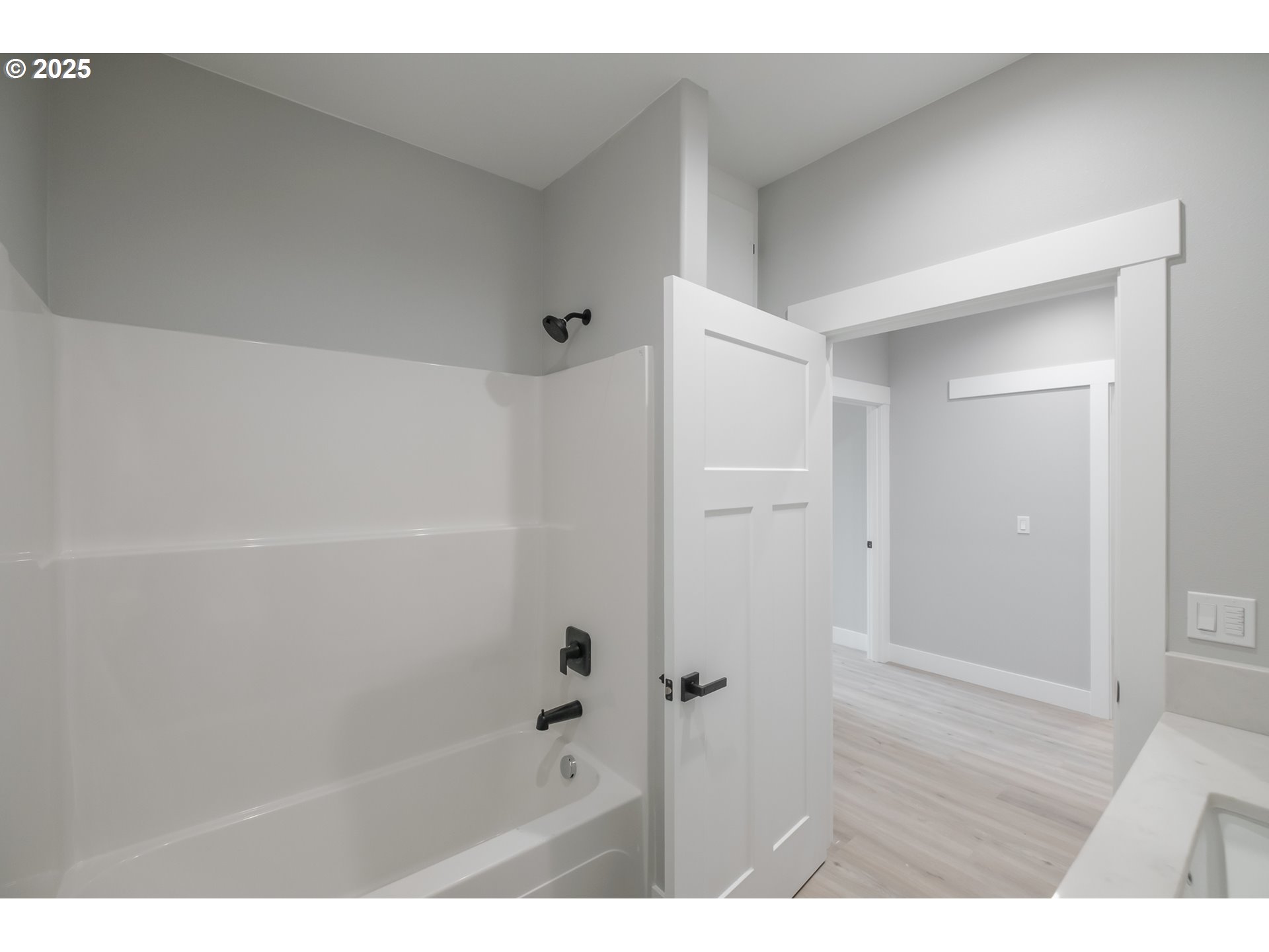 Gleneden Beach, Oregon 97388, United States, 4 Bedrooms Bedrooms, ,3 BathroomsBathrooms,Residential,Active,156642