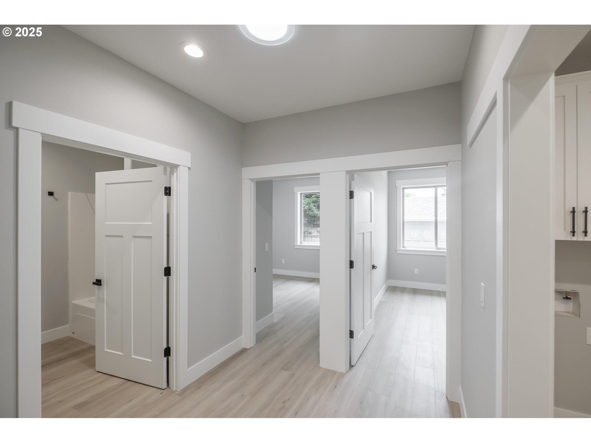 Gleneden Beach, Oregon 97388, United States, 4 Bedrooms Bedrooms, ,3 BathroomsBathrooms,Residential,Active,156642