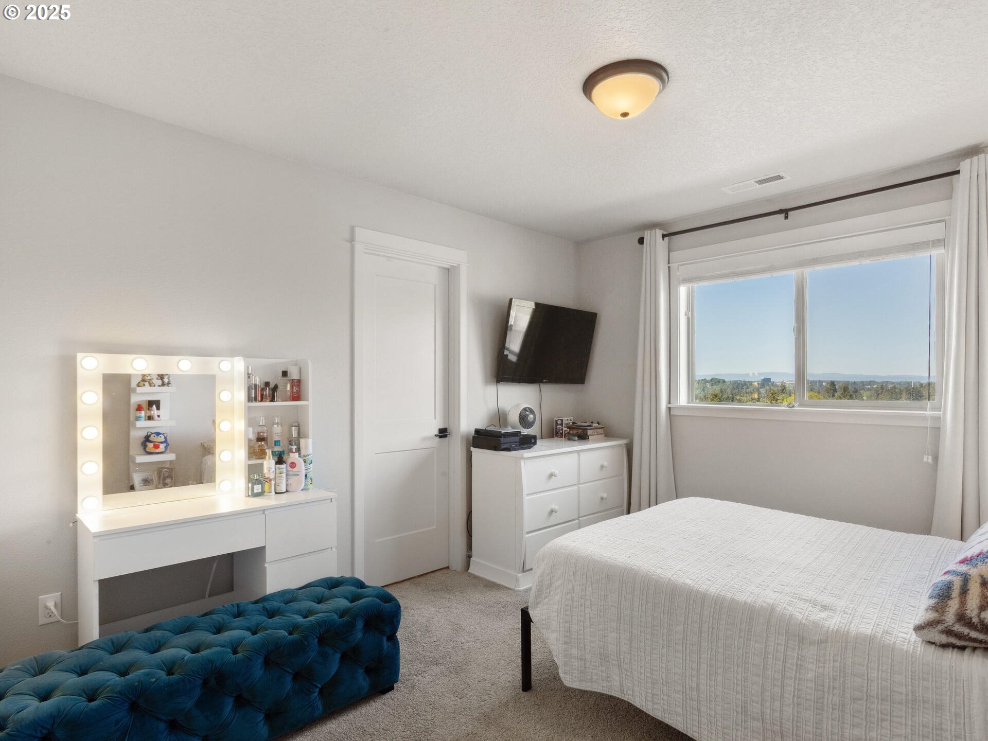 La Center, Washington 98629, United States, 4 Bedrooms Bedrooms, ,3 BathroomsBathrooms,Residential,Active,125994