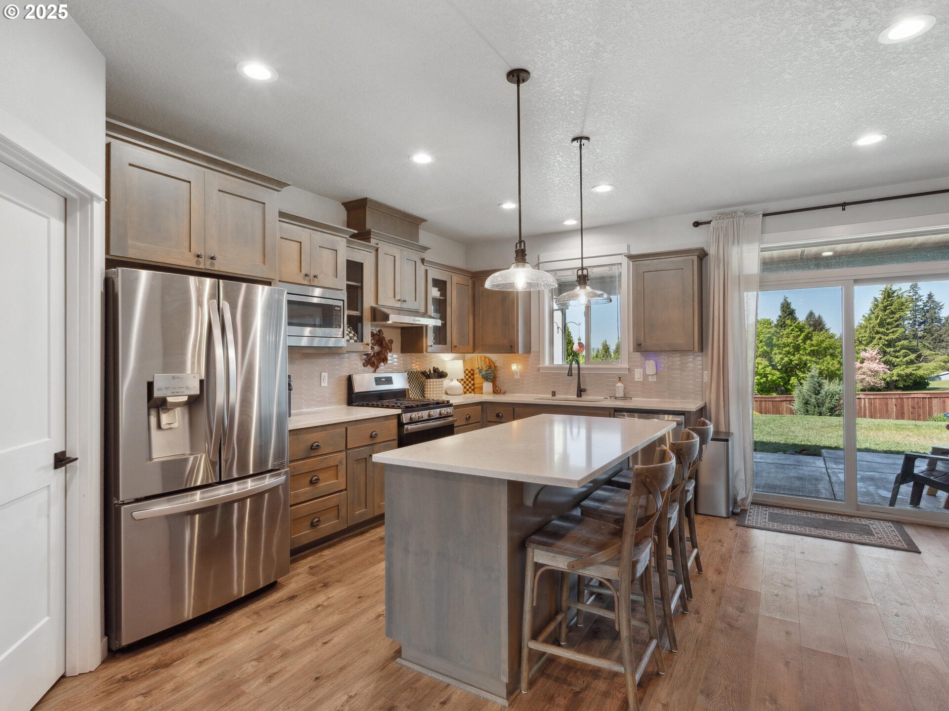 La Center, Washington 98629, United States, 4 Bedrooms Bedrooms, ,3 BathroomsBathrooms,Residential,Active,125994