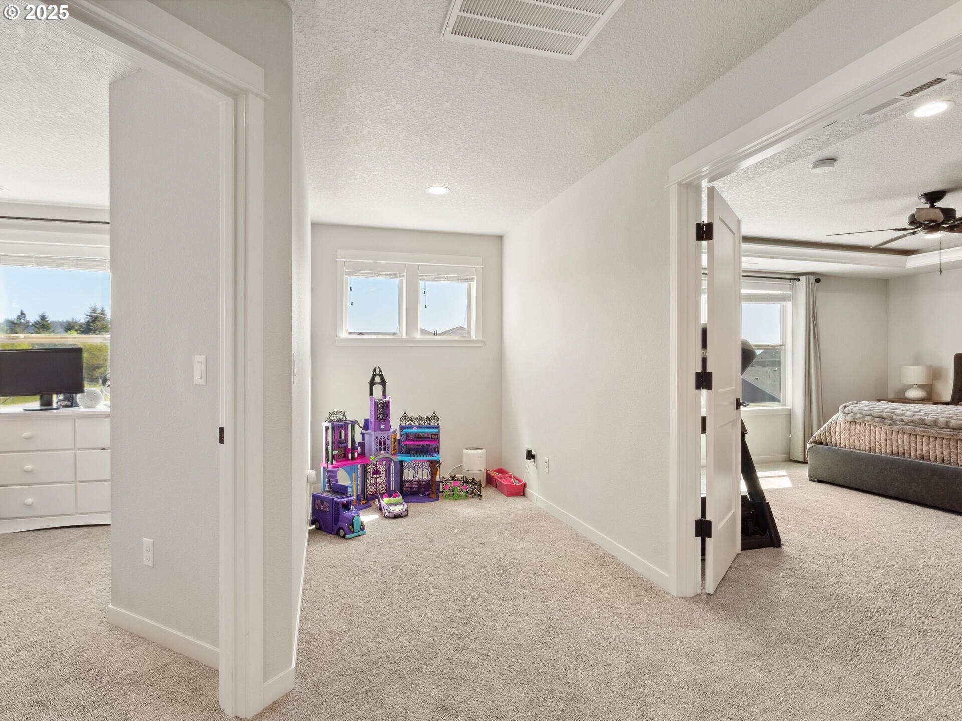 La Center, Washington 98629, United States, 4 Bedrooms Bedrooms, ,3 BathroomsBathrooms,Residential,Active,125994