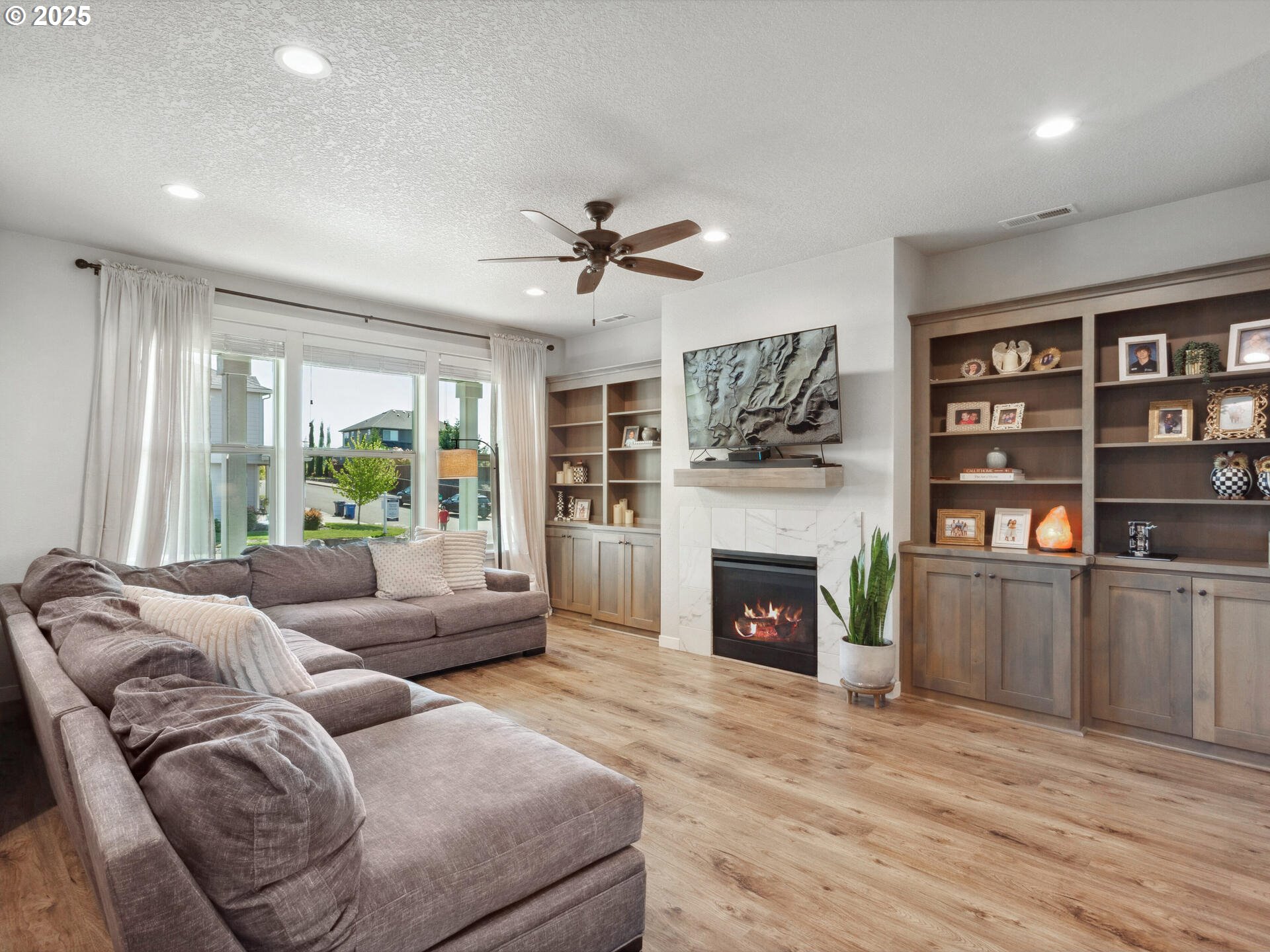 La Center, Washington 98629, United States, 4 Bedrooms Bedrooms, ,3 BathroomsBathrooms,Residential,Active,125994