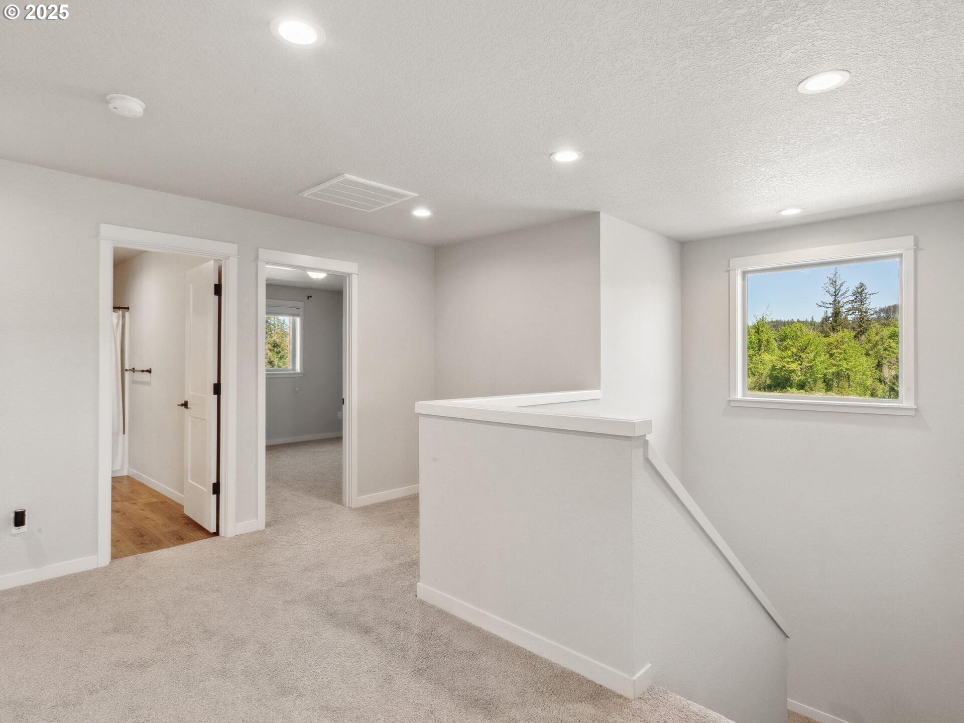 La Center, Washington 98629, United States, 4 Bedrooms Bedrooms, ,3 BathroomsBathrooms,Residential,Active,125994