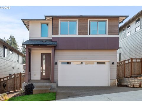 12343 SE Falling Rain Way, Happy Valley, OR 97086 - #: 712385875