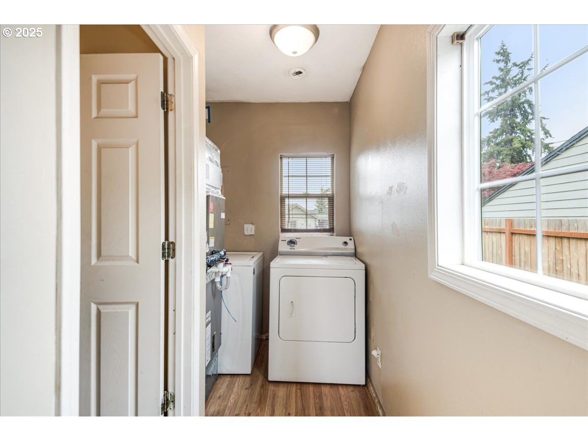 Molalla, Oregon 97038, United States, 3 Bedrooms Bedrooms, ,2 BathroomsBathrooms,Residential,Pending,133123