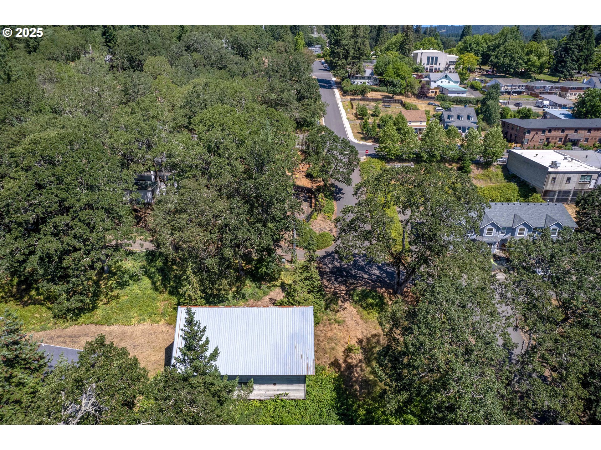 102 SW GARFIELD AVE