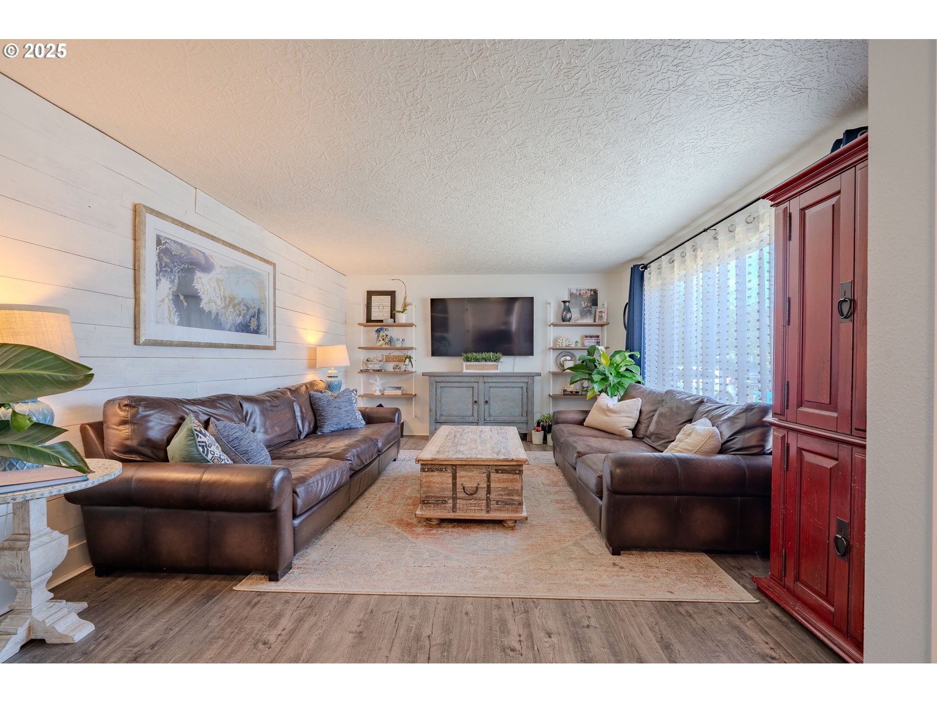 1607 NW 105TH ST
