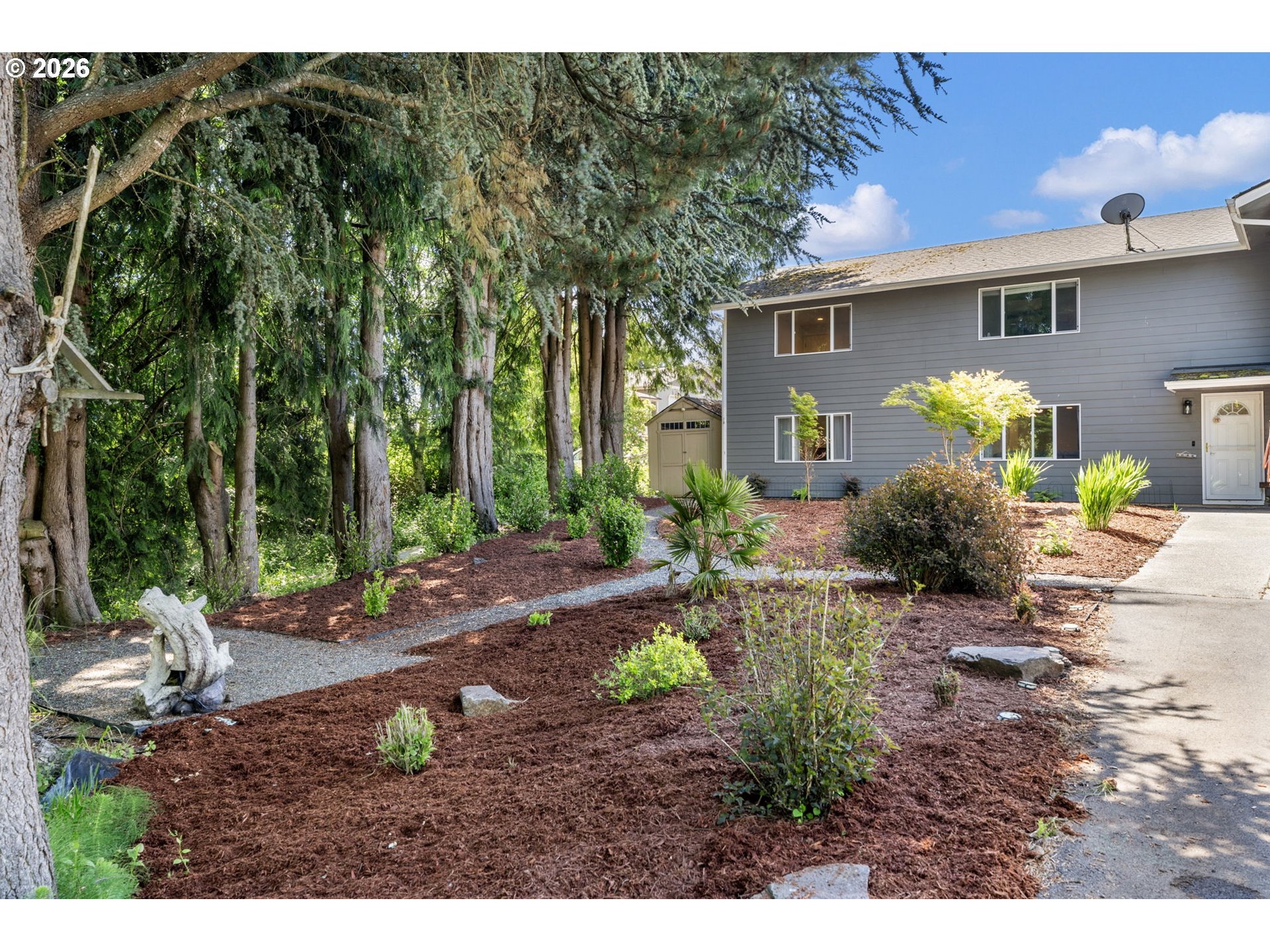115 SPRING HILL DR