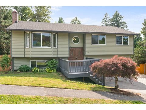 1472 SW 14TH ST Gresham OR 97080