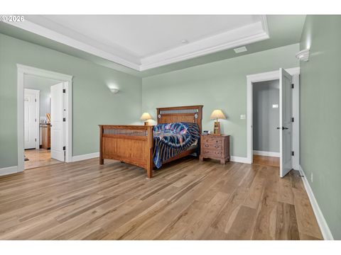 Tiny photo for 733 Queens Ave, Creswell, OR 97426 (MLS # 689764025)