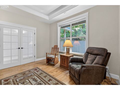 Tiny photo for 733 Queens Ave, Creswell, OR 97426 (MLS # 689764025)