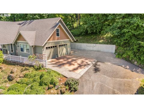 Tiny photo for 733 Queens Ave, Creswell, OR 97426 (MLS # 689764025)