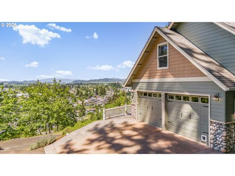 Tiny photo for 733 Queens Ave, Creswell, OR 97426 (MLS # 689764025)