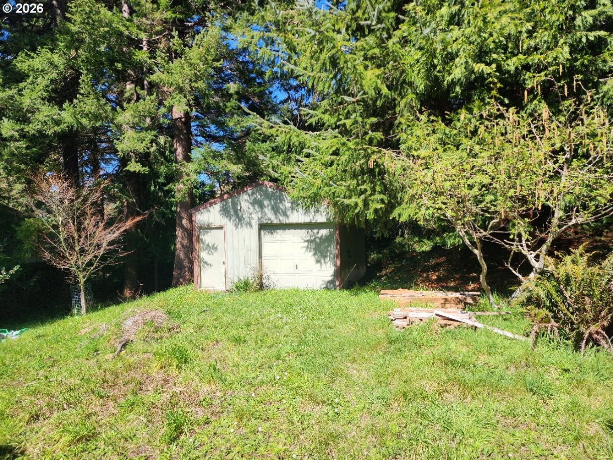 140 WOODGLEN ST