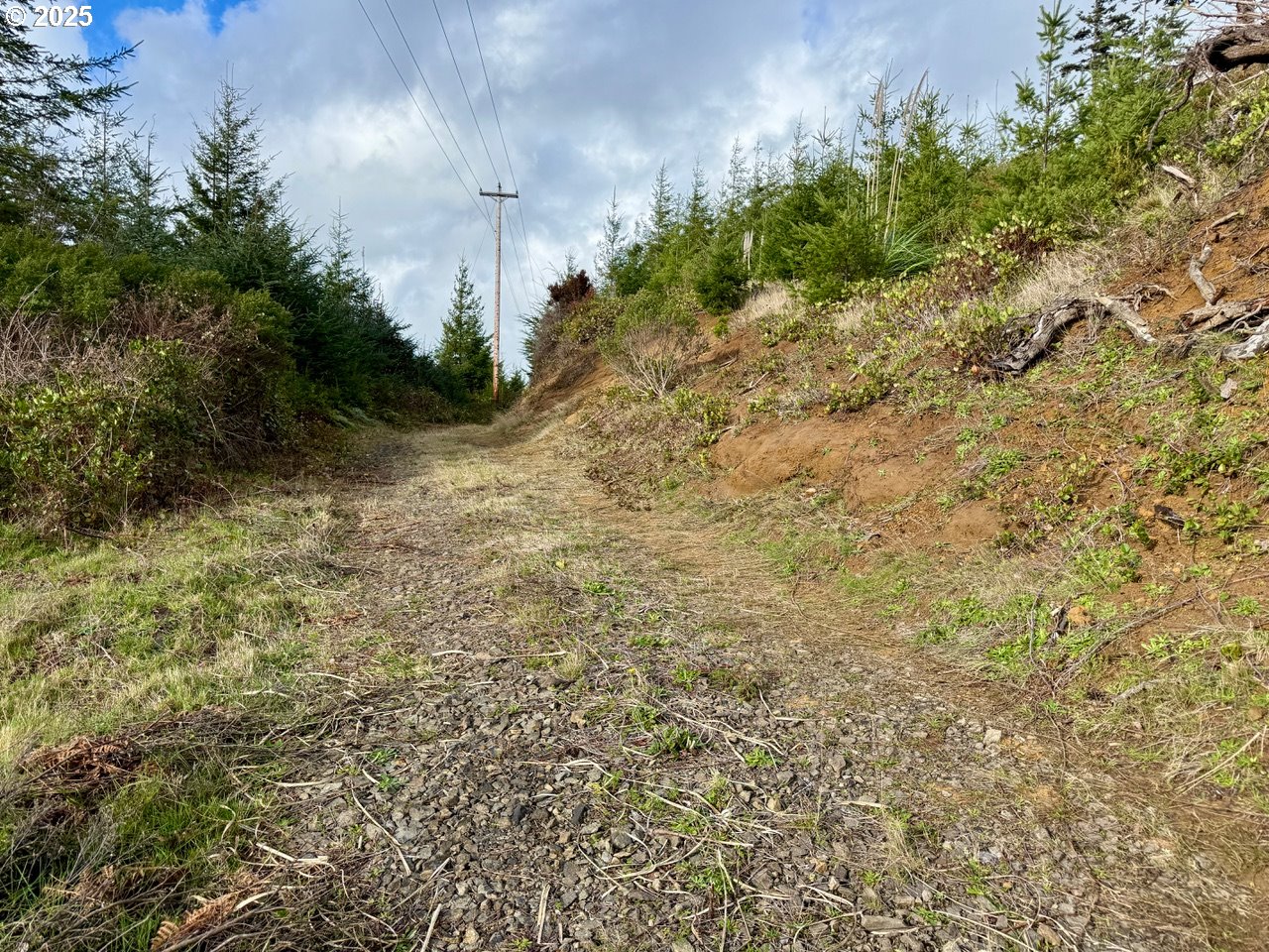 900 TL Off E. Gleneda Rd