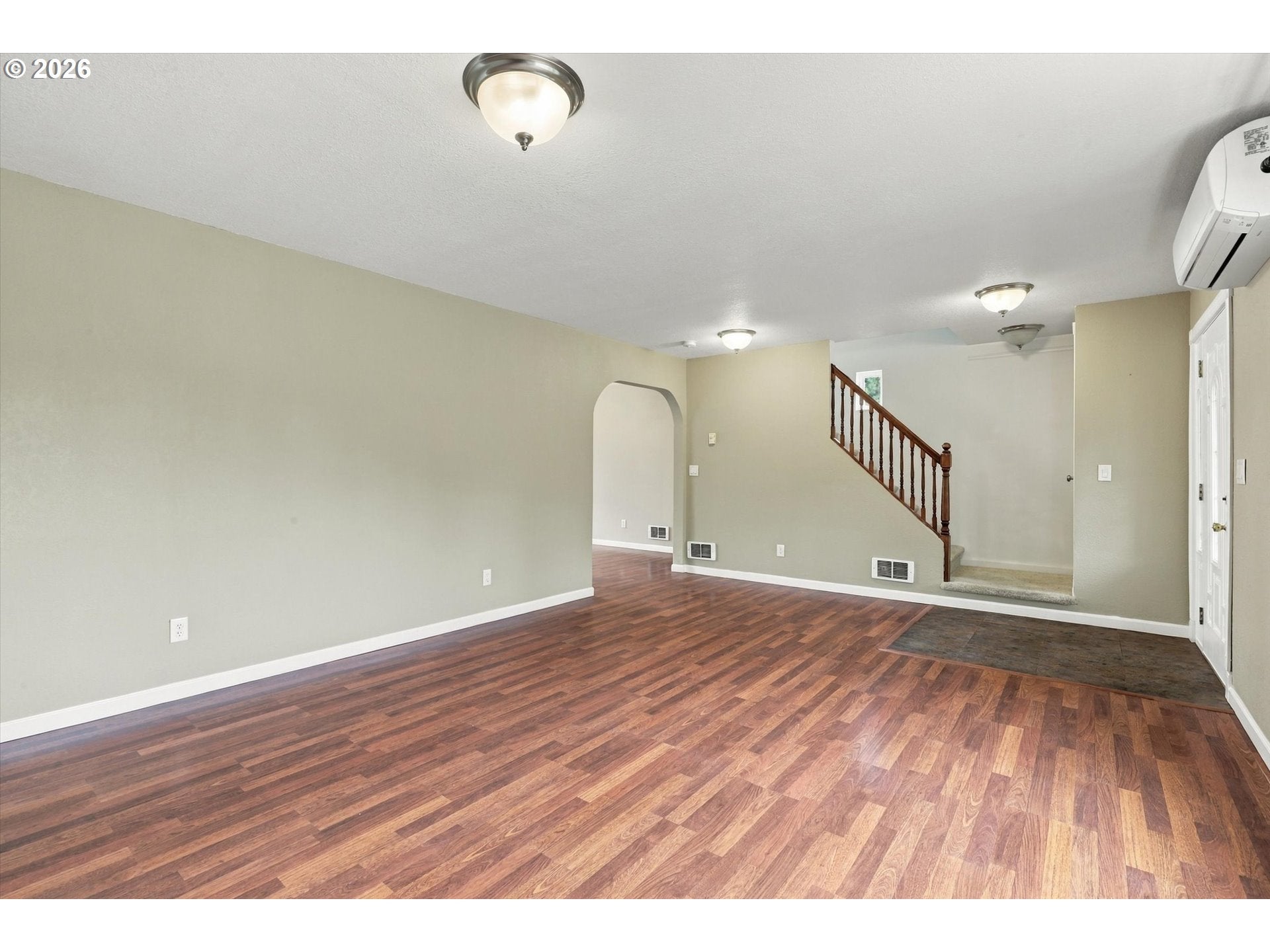 323 NE SAN BAYO CIR