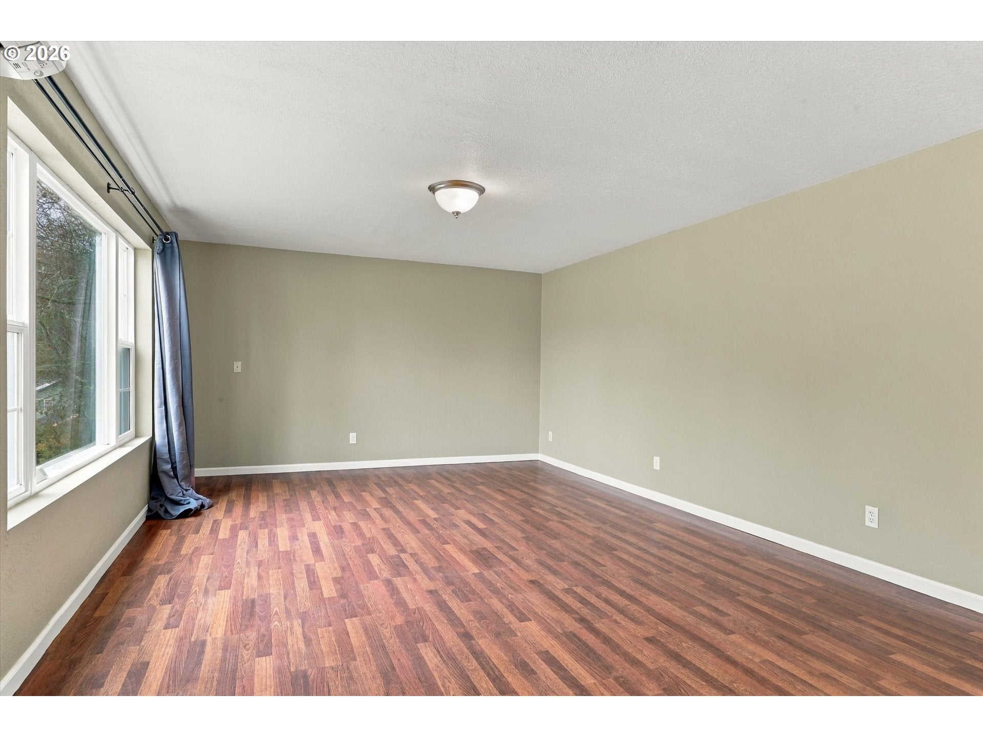 323 NE SAN BAYO CIR