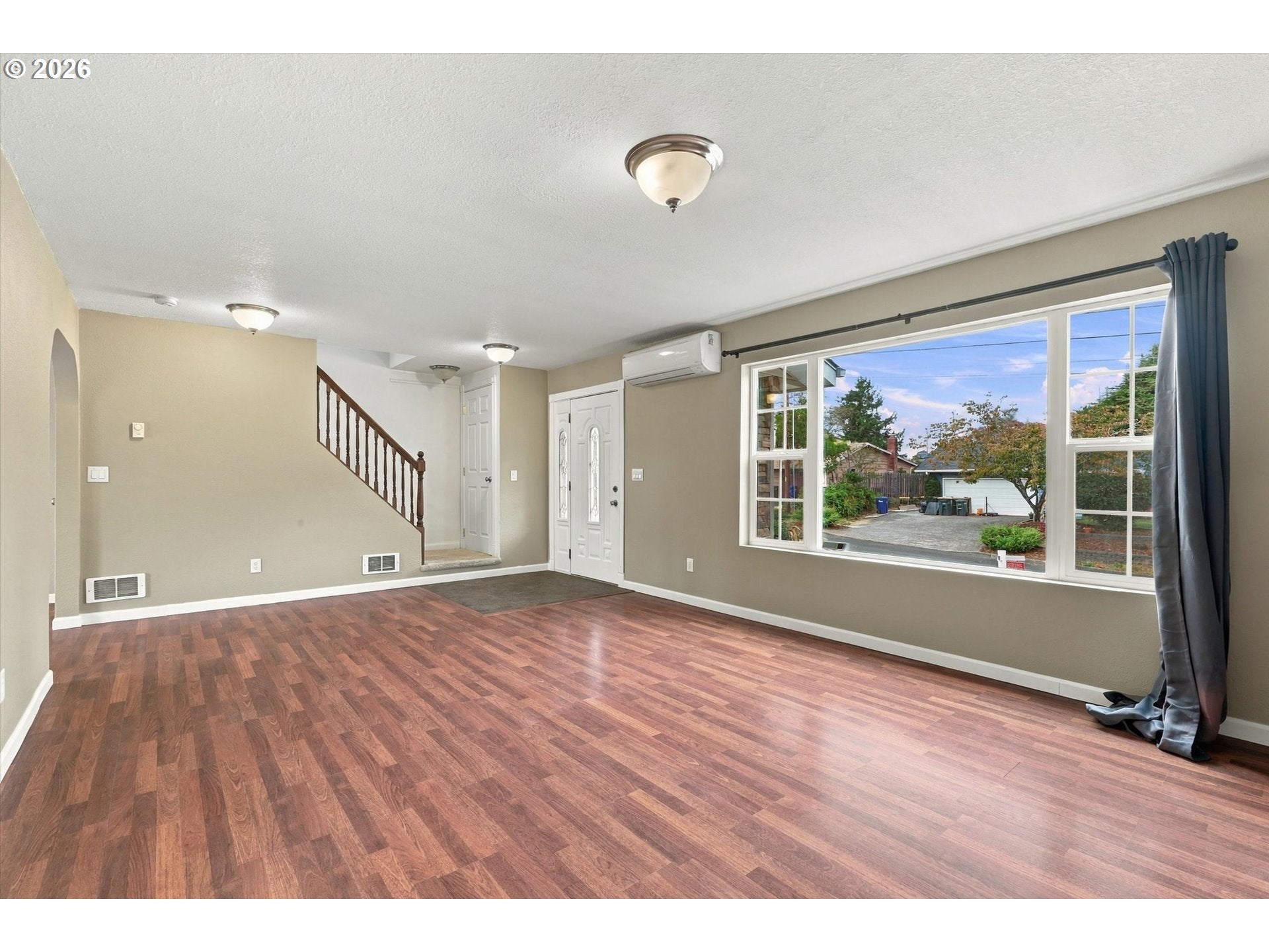 323 NE SAN BAYO CIR