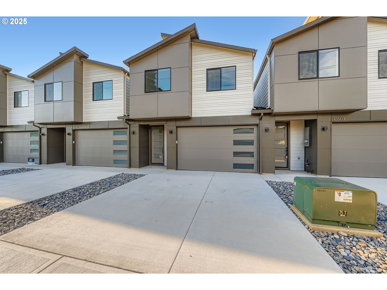 12607 NE 114TH ST