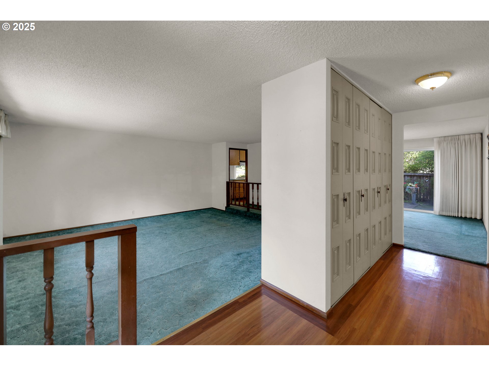 Eugene, Oregon 97405, United States, 3 Bedrooms Bedrooms, ,2 BathroomsBathrooms,Residential,Active,216488