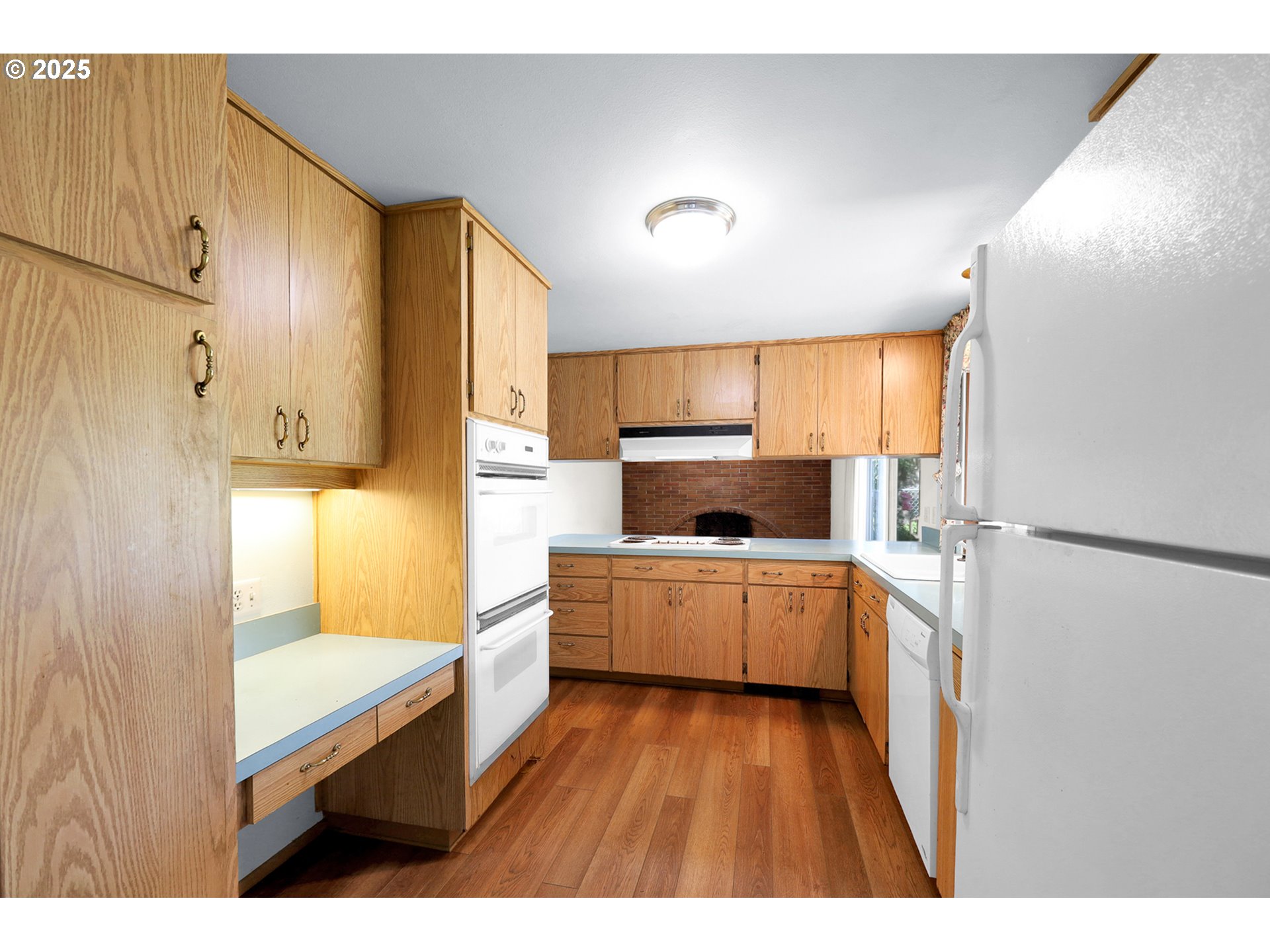 Eugene, Oregon 97405, United States, 3 Bedrooms Bedrooms, ,2 BathroomsBathrooms,Residential,Active,216488