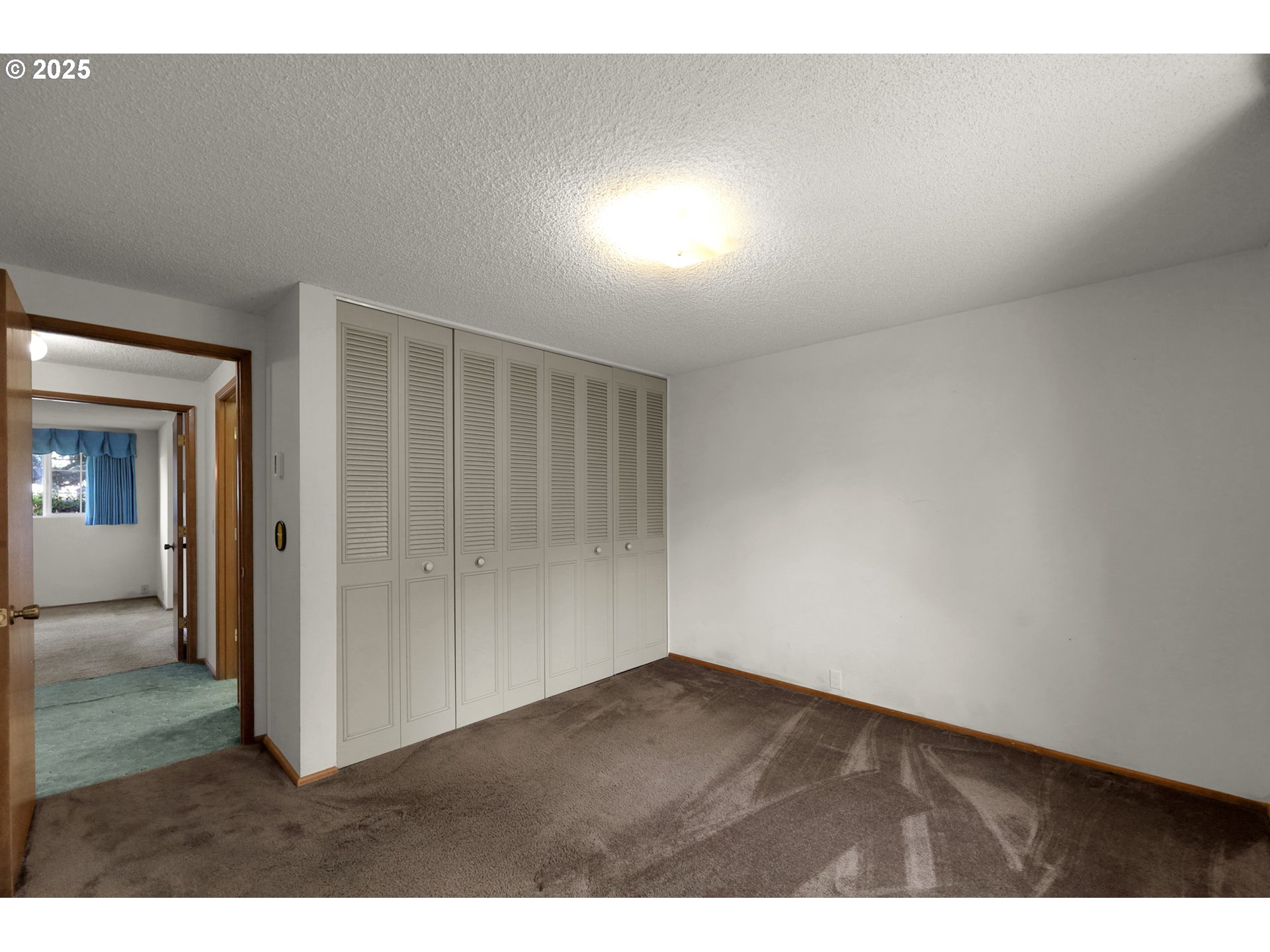 Eugene, Oregon 97405, United States, 3 Bedrooms Bedrooms, ,2 BathroomsBathrooms,Residential,Active,216488