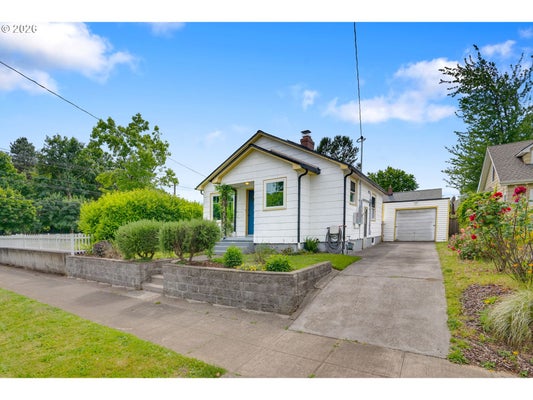 7015 N BURRAGE AVE, PORTLAND, OR 97217 - Image bf32296c2bcde6bbb9229863d37e38ca/2407548974