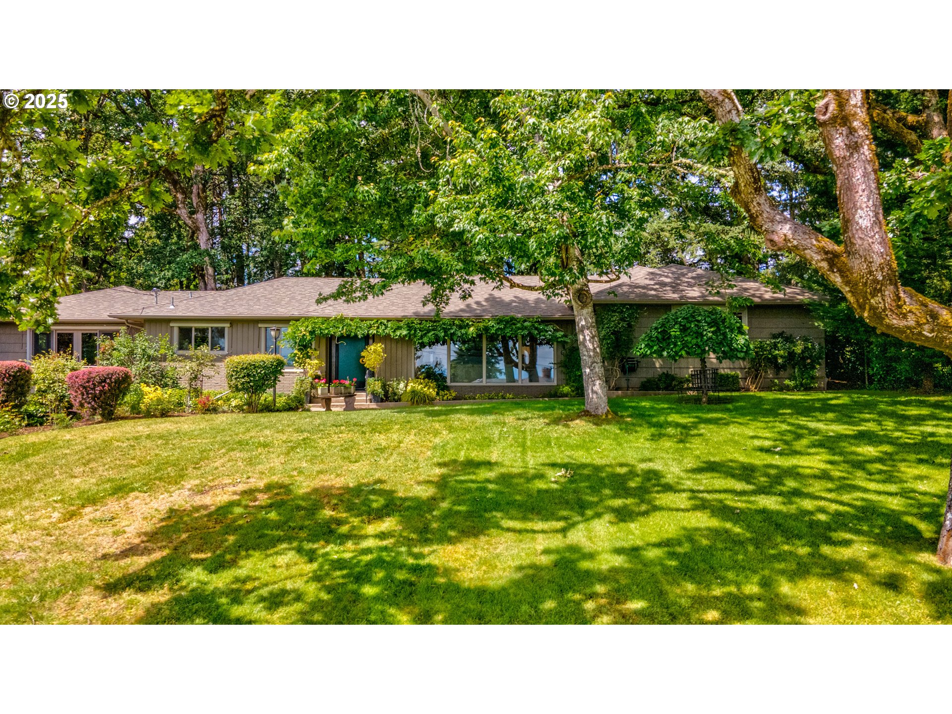 825 KINGWOOD DR NW