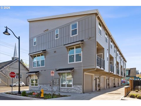 22415 SW PINE ST Sherwood OR 97140