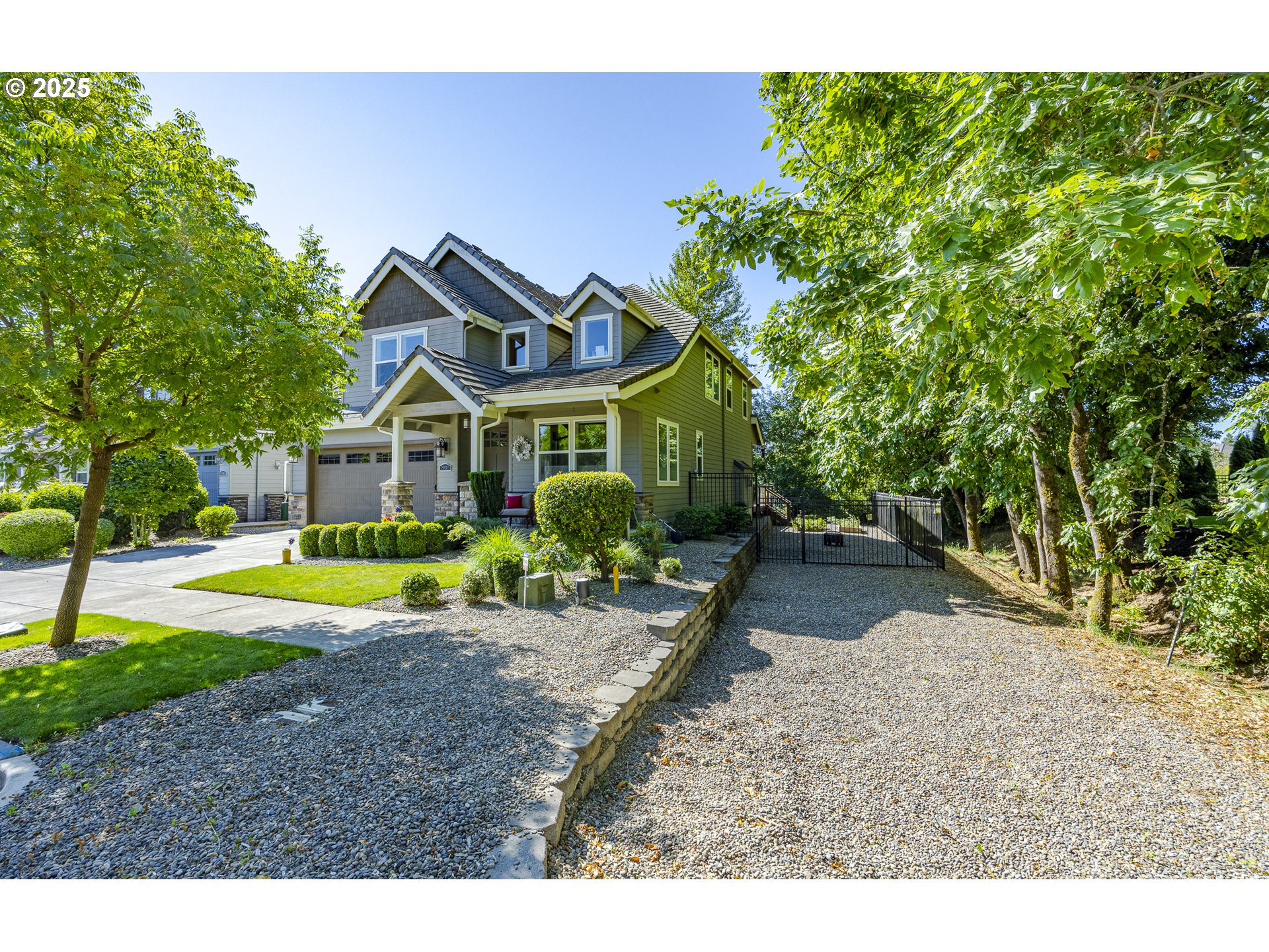 1930 STERLING PARK PL