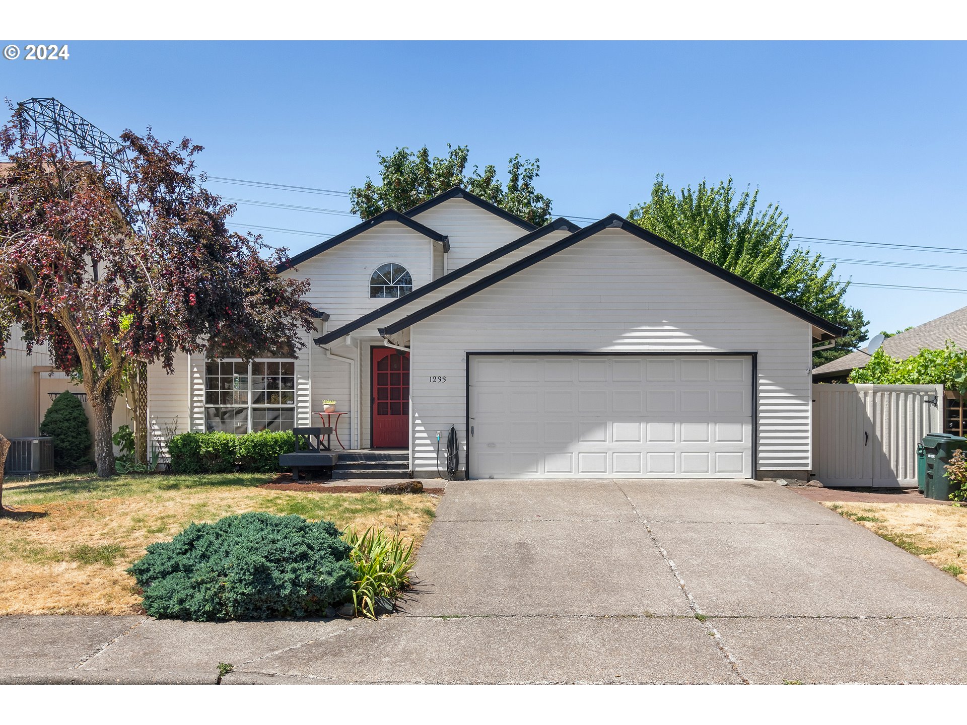 1233 SW 213th AVE

                                                                             Beaverton                                

                                    , OR - $559,500