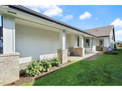 A home in Hood River