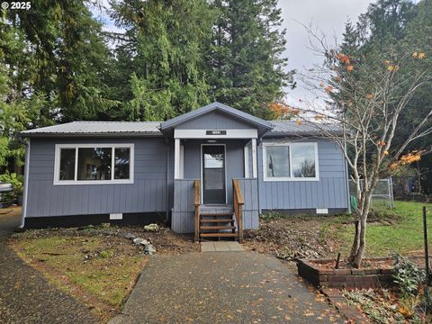 1162 E 1ST PL Coquille OR 97423