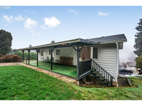 A home in Estacada