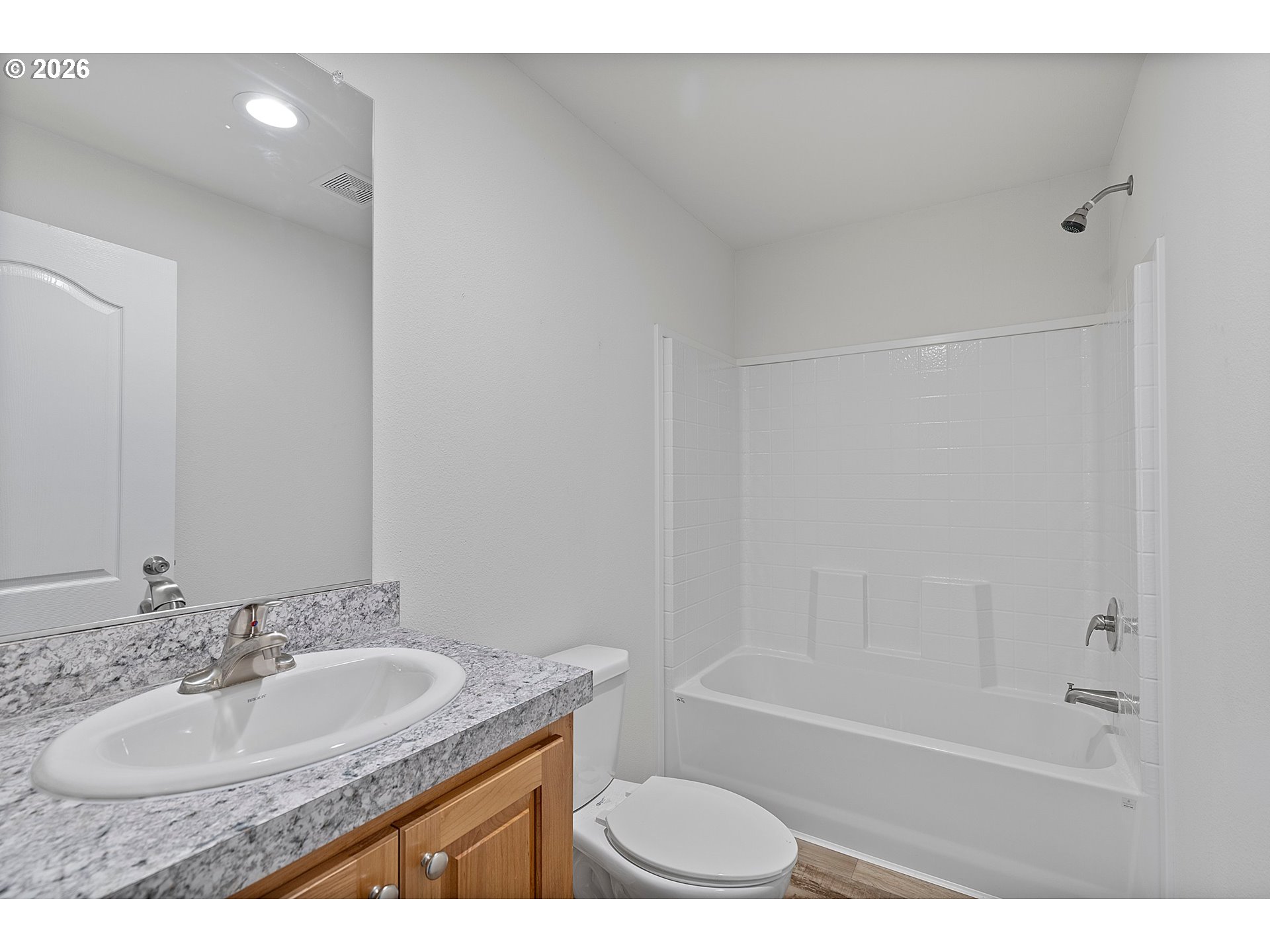 3831 PACIFIC AVE D002