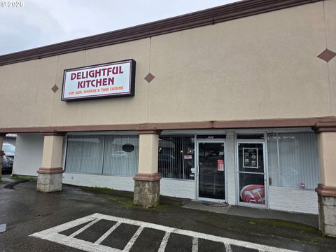 2521 W HARVARD AVE Roseburg OR 97471