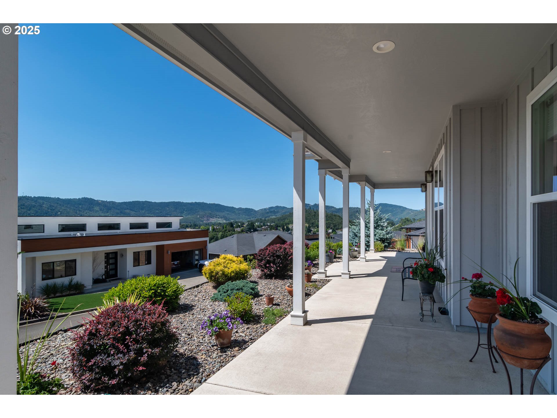 1926 WAREWOOD TERRACE CT