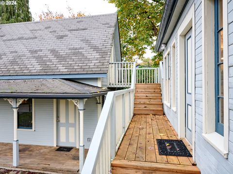 A home in Oregon City