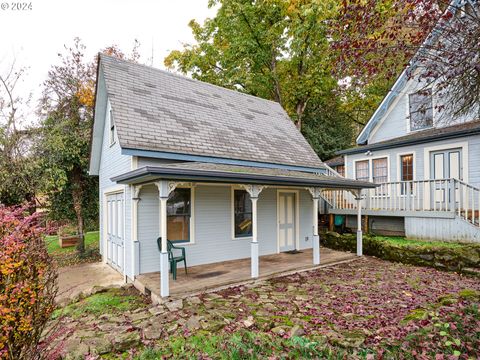 A home in Oregon City