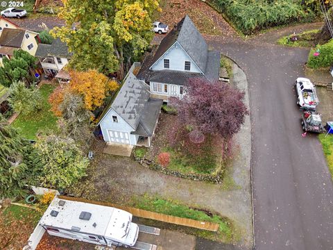 A home in Oregon City