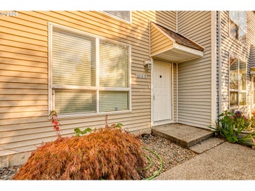 6916 NE 43RD ST B Vancouver WA 98661